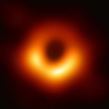 The black hole M87